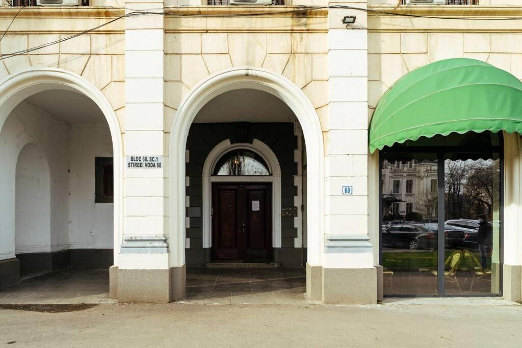 Studio With Private Terrace Next To Cismigiu Bucarest Exterior foto